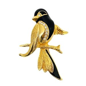 VINTAGE CARVEN UNSIGNED BIRD ENAMELED BROOCH IN BLACK AND GOLD